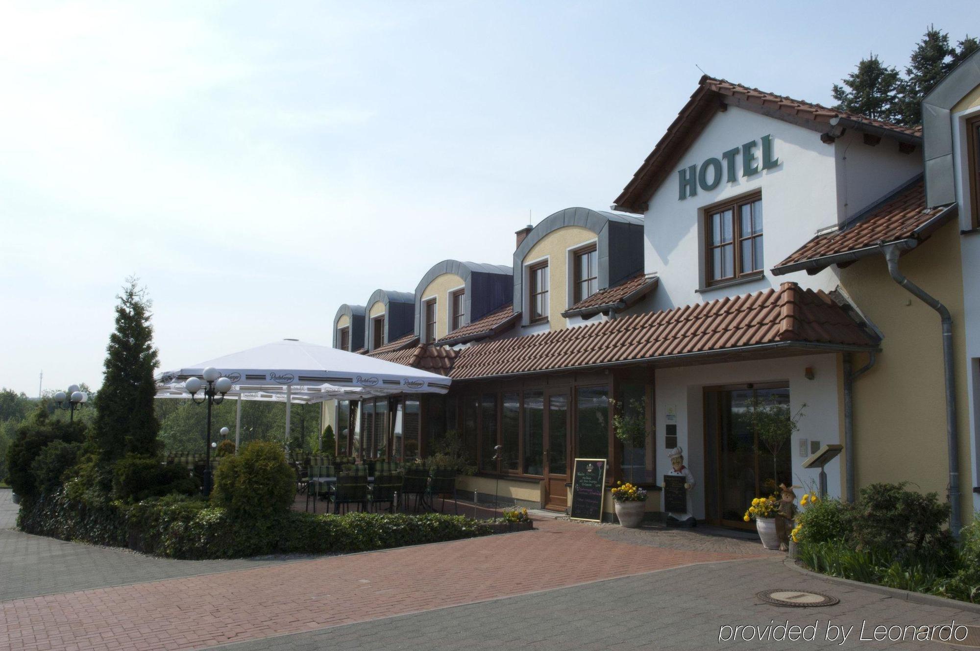 Landhotel Dresden Exterior photo